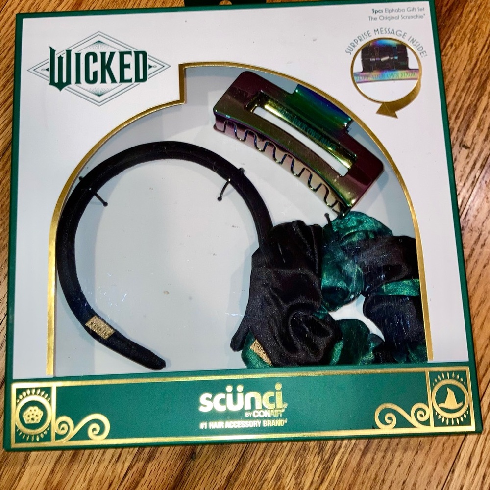 WICKED Elphaba 3pc Hair Accessory Gift Set - Green - NIB